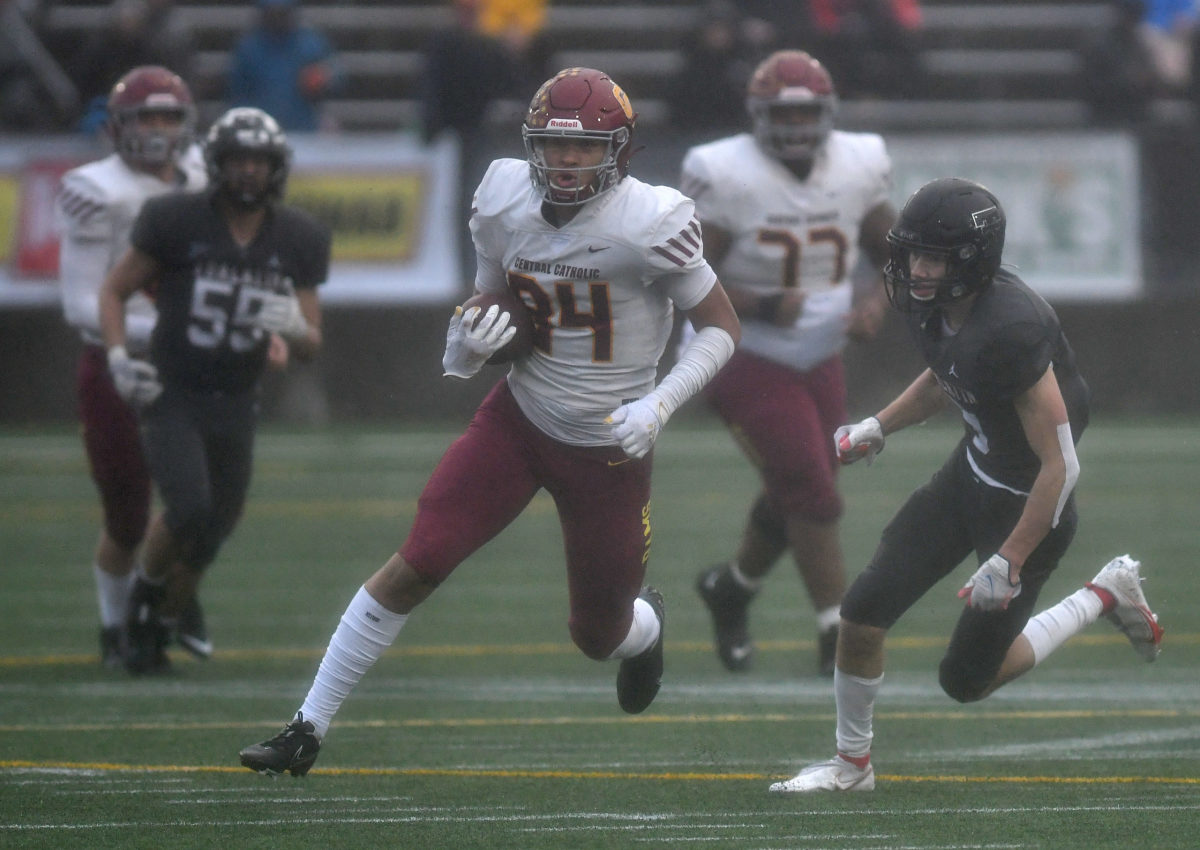 Central-Catholic.Tualatin.6A-football-final.Taylor-Balkom.51